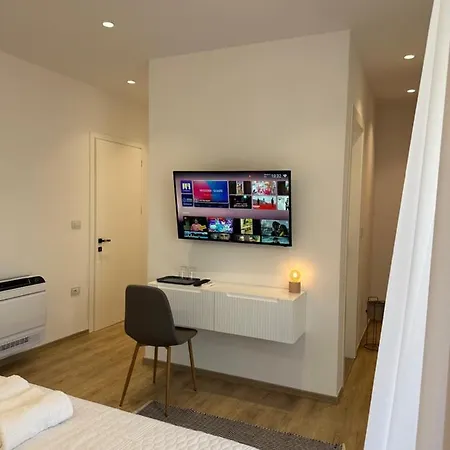 Natyra E Qete Hideaway *