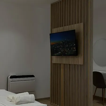 Natyra E Qete Hideaway