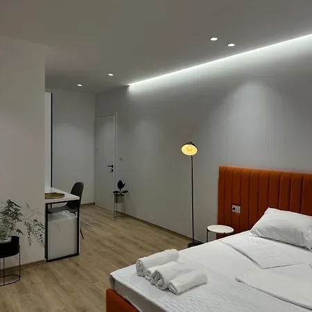 מלון Natyra E Qete Hideaway Lezhë