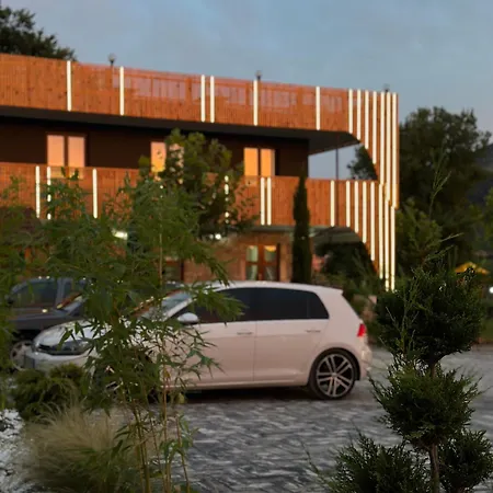 Natyra E Qete Hideaway