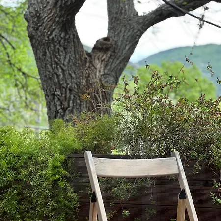 Natyra E Qete Hideaway *