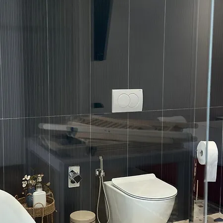 Hotel Natyra E Qete Hideaway *